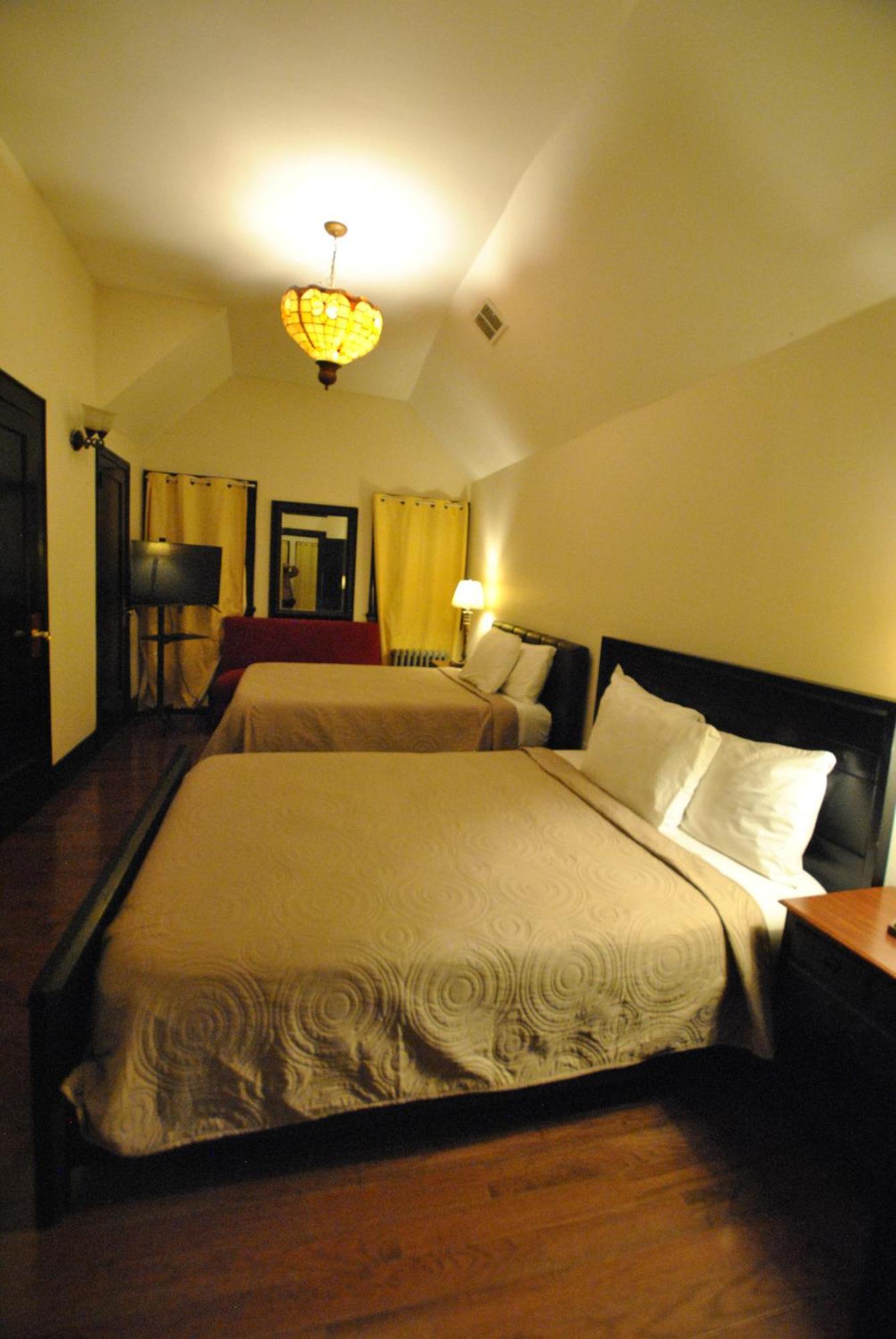 Ewr Airport Multilevel Guest House Room With 2-3 Beds ニューアーク エクステリア 写真